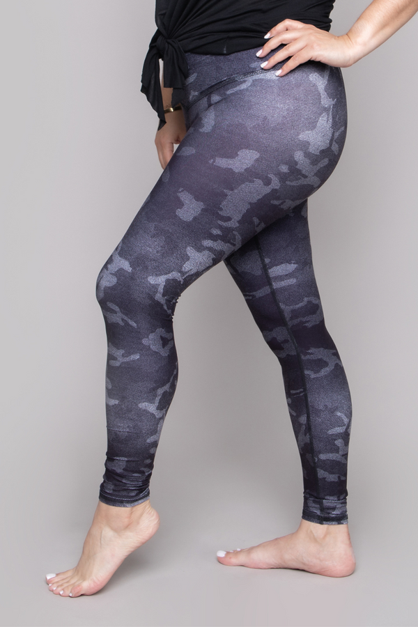 Camo Barefoot Legging - Midnight