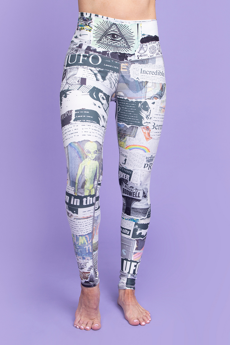 Close Encounters Barefoot Legging